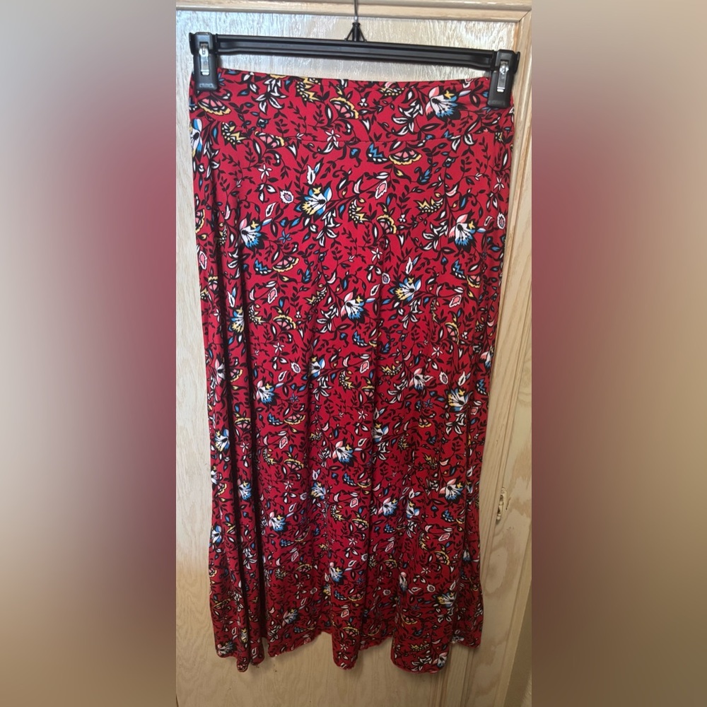 Emily Stacy Red Boho Blue Floral Stretch Midi Skirt Women’s Size‎ Large Flowy
